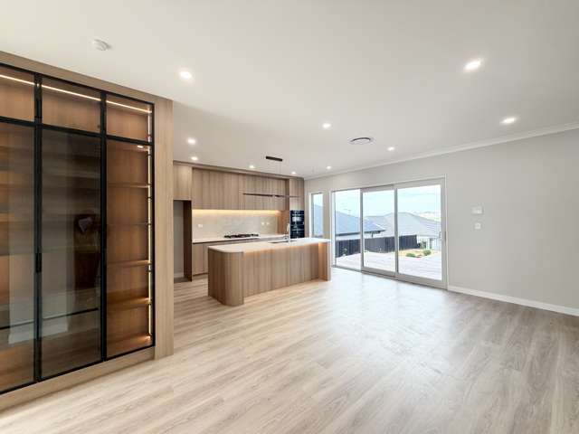 73 Parish Drive Milldale_2