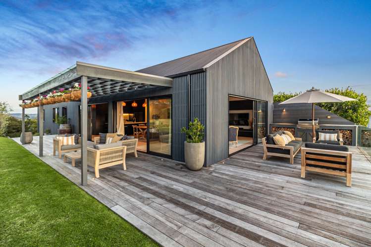 27 Beresford Avenue Surfdale_5