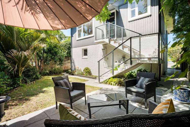 2/11 Thatcher Street Mission Bay_13