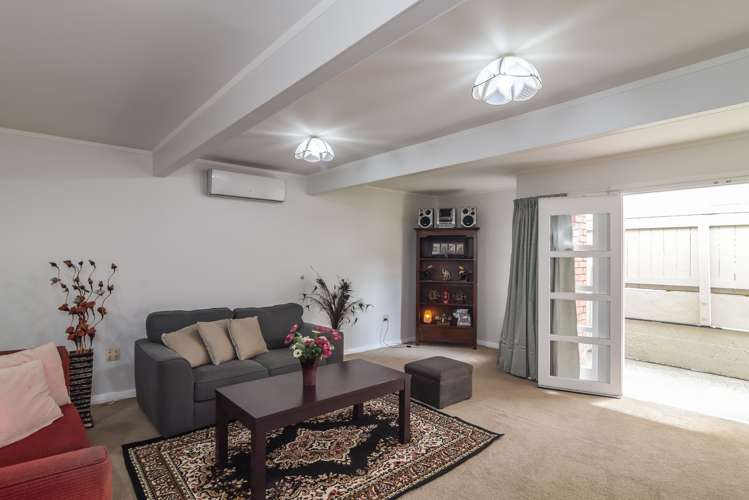 572 Broadway Strathmore Park_9