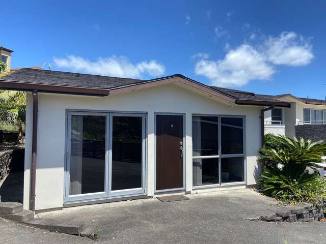 Very Modern 3 Bedroom House in Prime Location