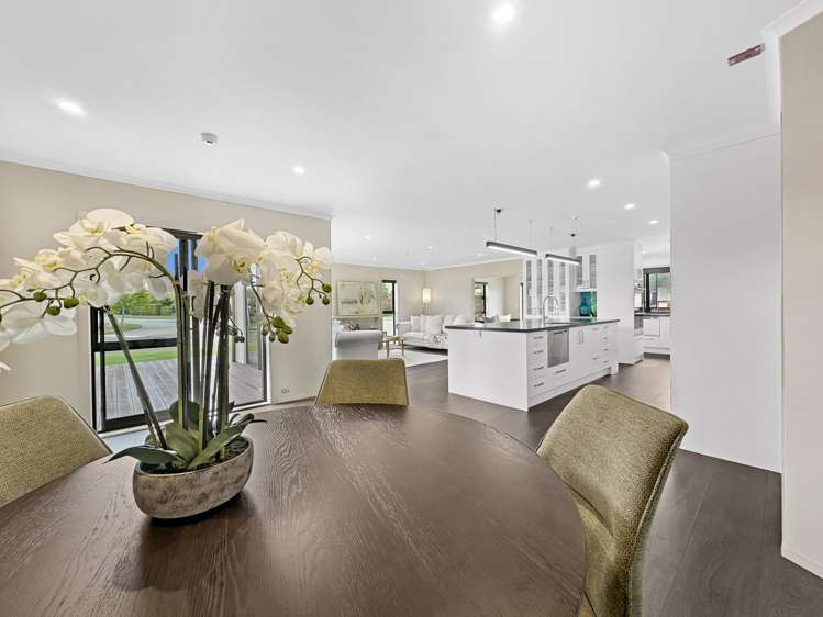 1 Montgomery Crescent Kinloch_9