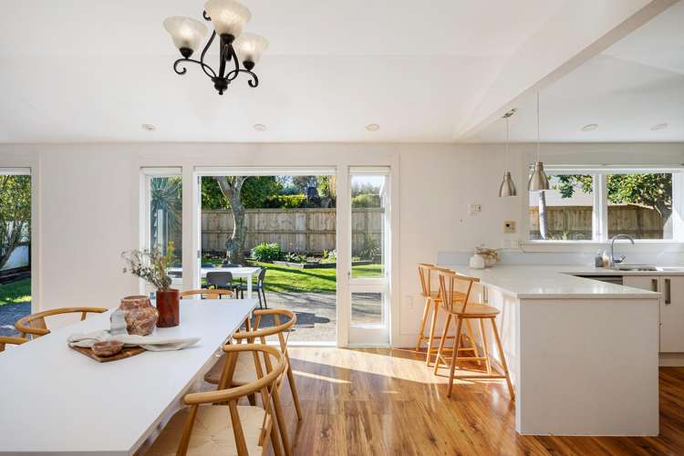 43 Parkdale Road Mount Albert_2