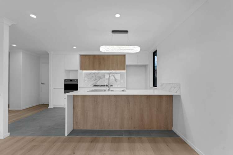 12 Longview Oak Lane Rosehill_1