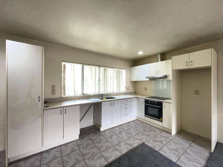 19 Neta Grove Henderson_4