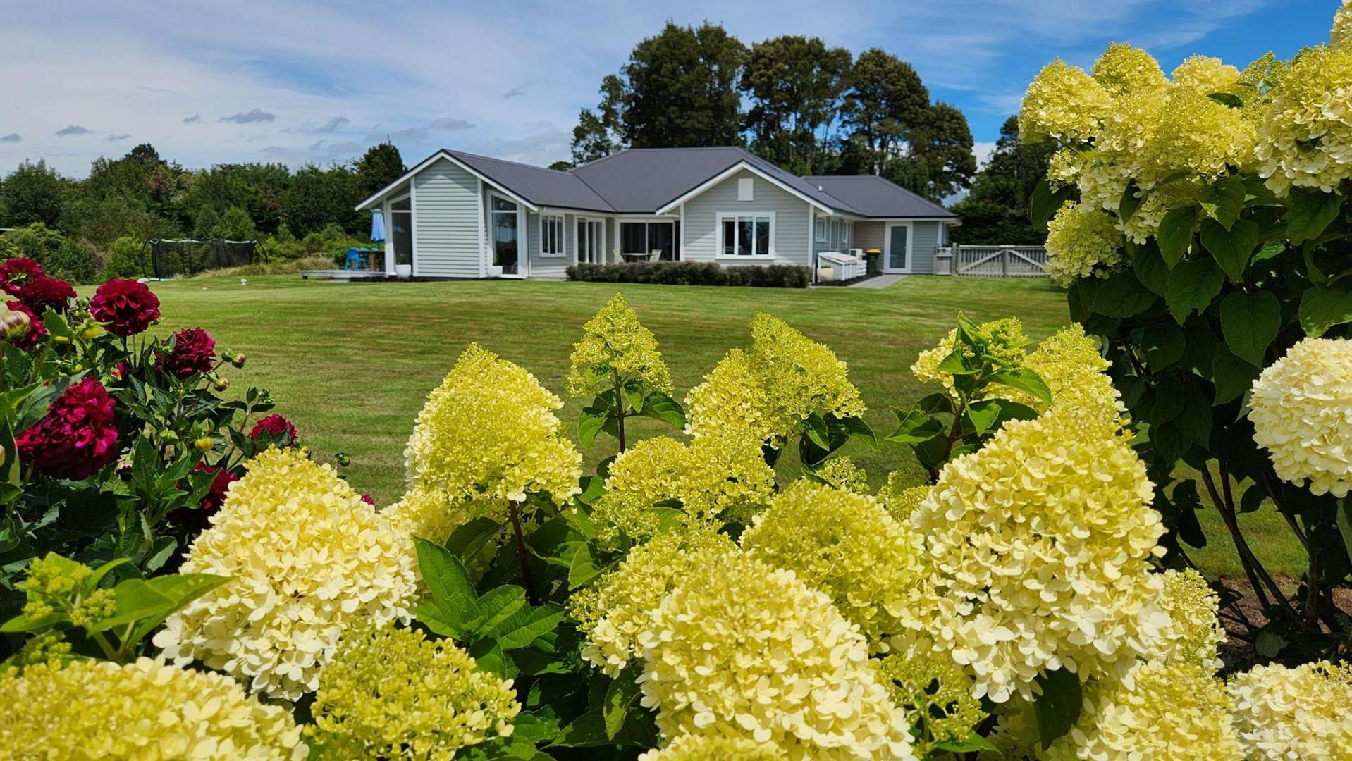 1199 Egmont Road Egmont Village_0