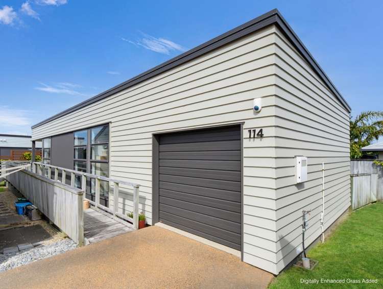 114/61 Golden Sands Drive_5