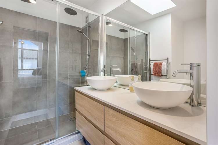 81 Matakohe Road Westgate_11