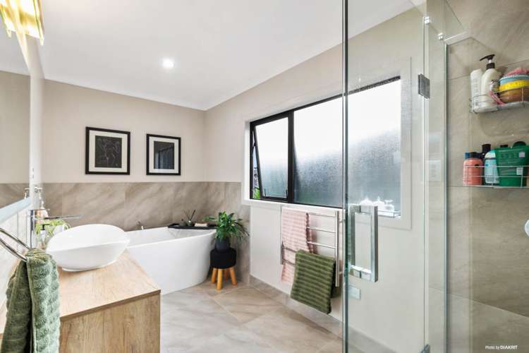 475a Beach Road Murrays Bay_15