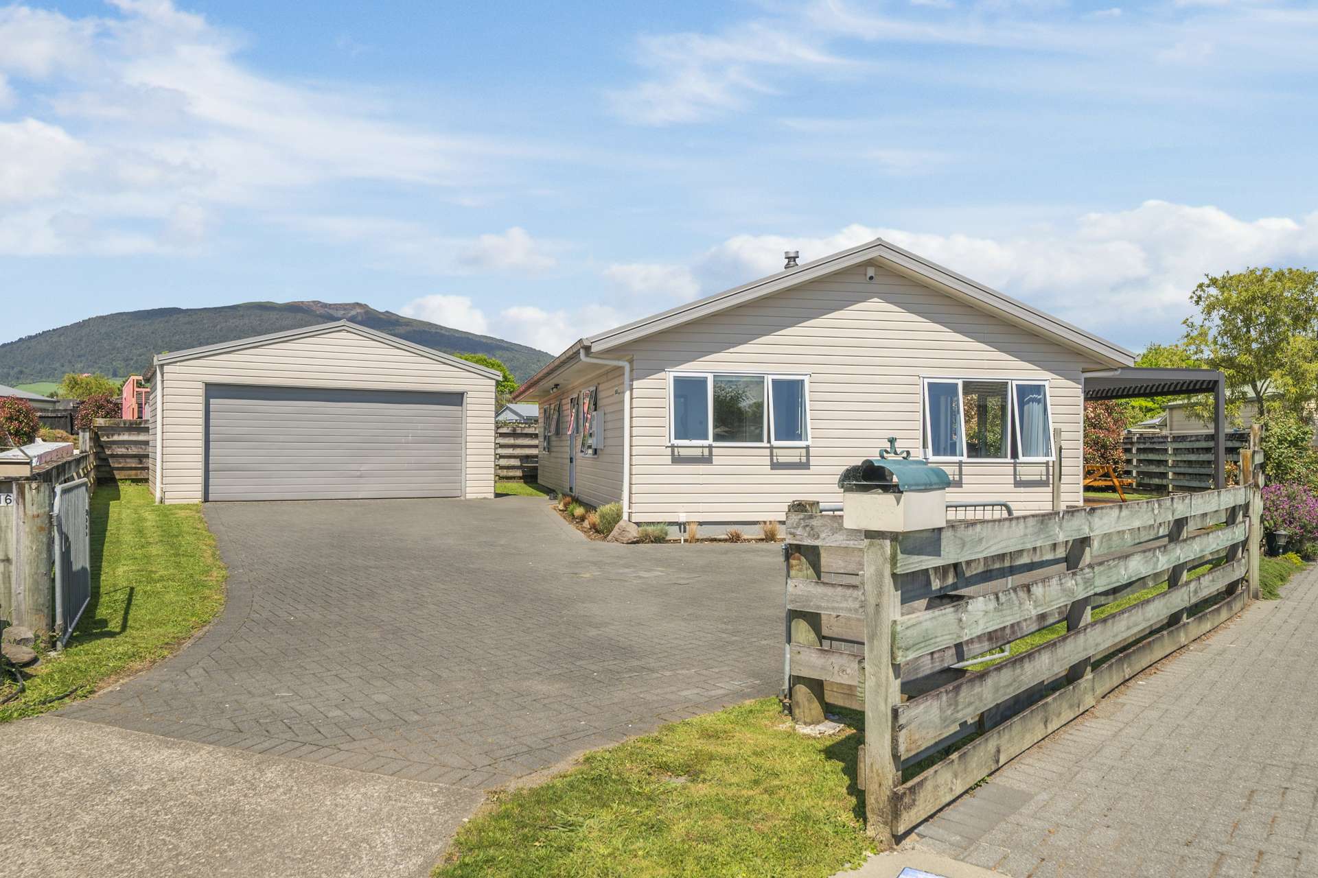 16 Rima Place Turangi_0