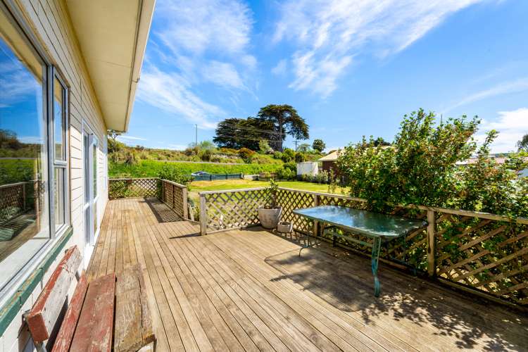 21 Connor Place Taieri Mouth_4