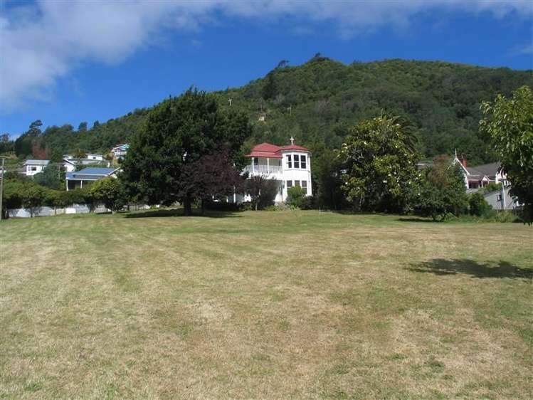 123 Wellington Street Picton_13