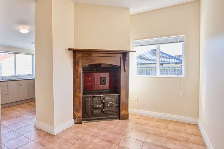 88 Wildberry Street Woolston_9