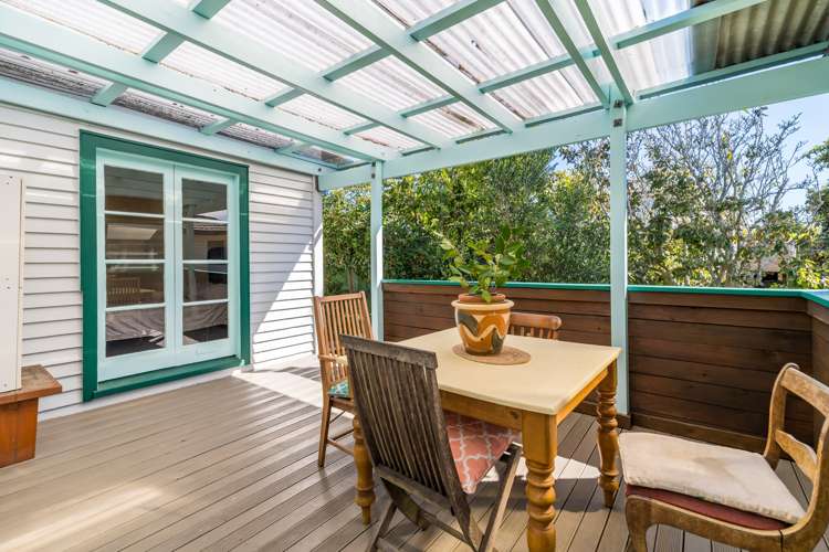 54 New Windsor Road New Windsor_13