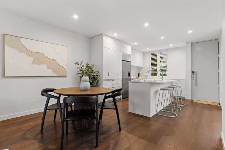 7/83 Hinemoa Street Birkenhead_2