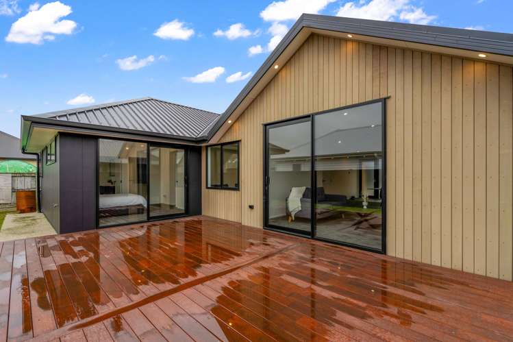 99 Hoffman Court Waikiwi_19