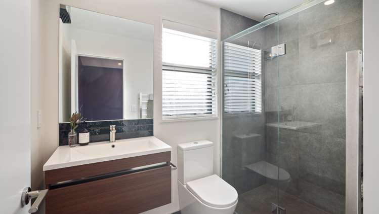 4/21 Blakes Road Belfast_14