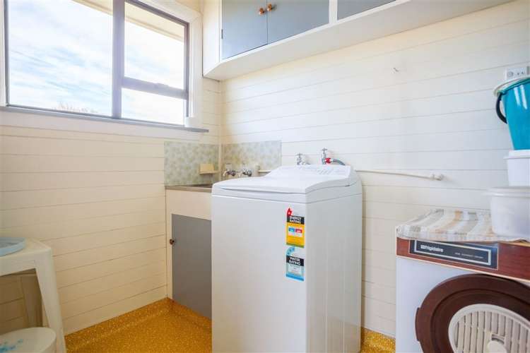 87 Gilberthorpes Road Hei Hei_10