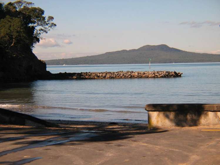 54 Braemar Road Castor Bay_25