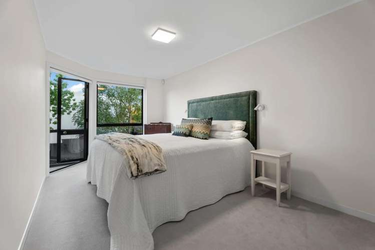 1/4 Hanene Street St Heliers_12