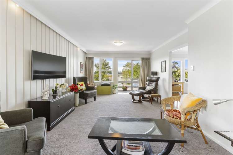 10 Kelvin Crescent Te Atatu Peninsula_9