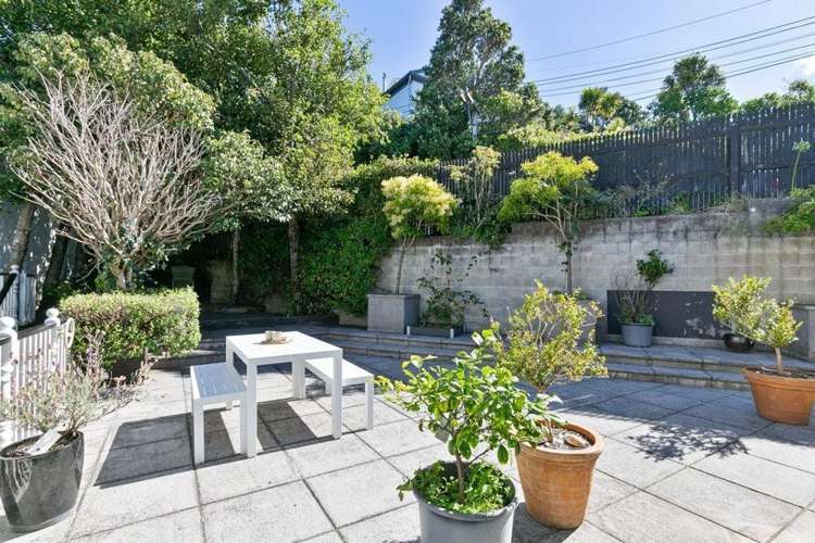 8 Bruce Avenue Brooklyn_15