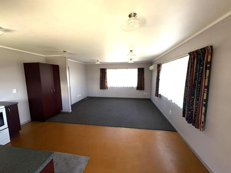 1/607 Collinge Road Mayfair_7