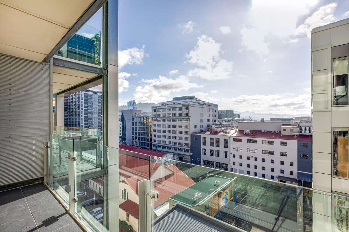 78/72 Tory Street_2