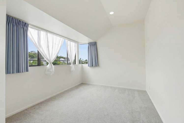 48 Penguin Drive Murrays Bay_13