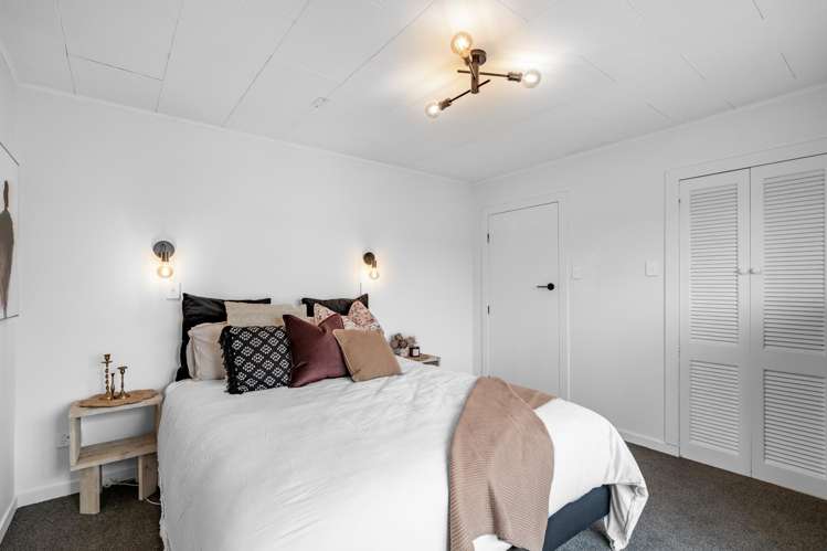 63 Louisa Street Gladstone_18