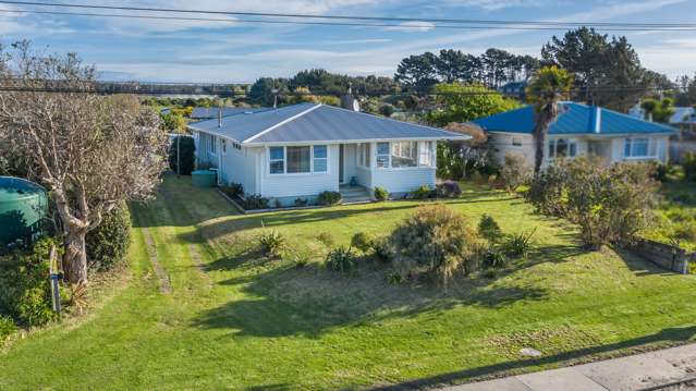 579 Waitarere Beach Road Waitarere Beach_1