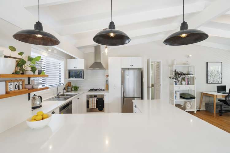 28 Heaphy Street Blockhouse Bay_9