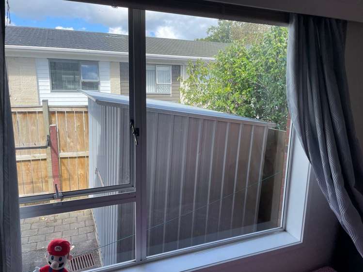1/40 Stanniland Street Sunnyhills_15