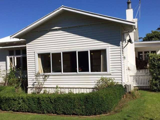 54 Gordon Street Dannevirke_3