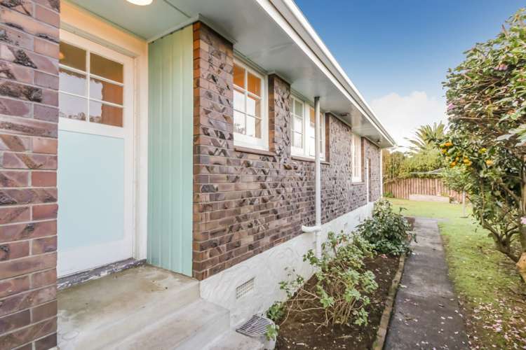 184 Queen Street Pukekohe_12