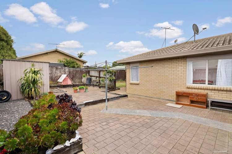 18 Settlers Cove Manurewa_15