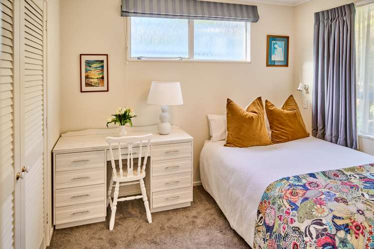 54 Gloaming Hill Titahi Bay_10