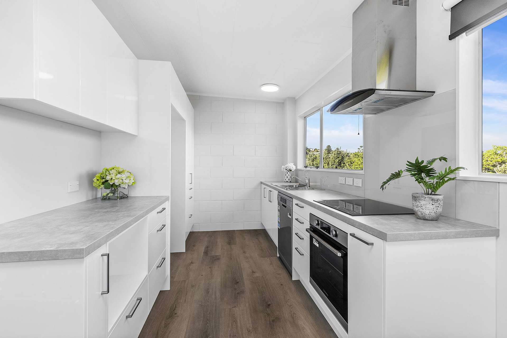 4A/7 Terrace Road Titahi Bay_0