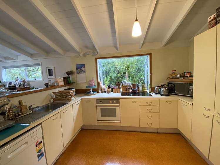 1 Pomelo Road Te Atatu South_7