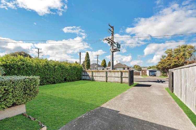 2 Waitaua Street Papakura_13