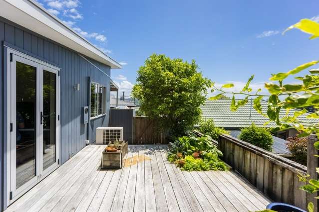 35 Pohutukawa Avenue Red Beach_1