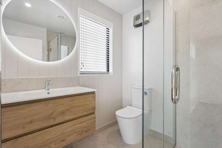 41 Derbridge Street Woodend_16