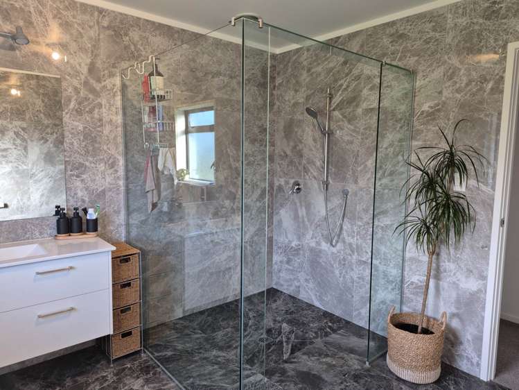 157 Ahuroa Road Puhoi_15