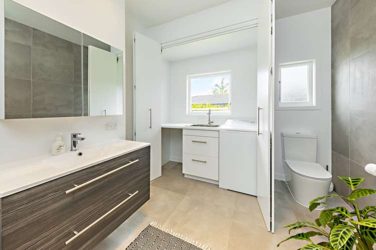 6a Elizabeth Avenue Heretaunga_13