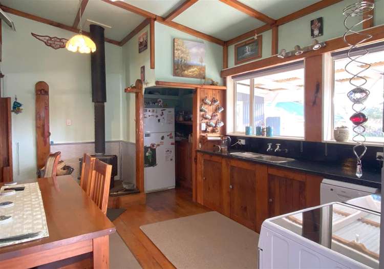 21 Greenstone Road Kumara_7