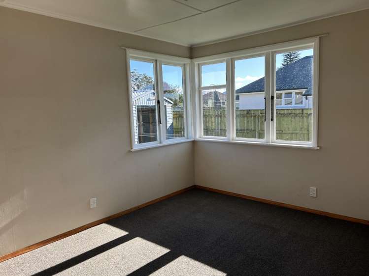 5 Caldwell Road 10748_6
