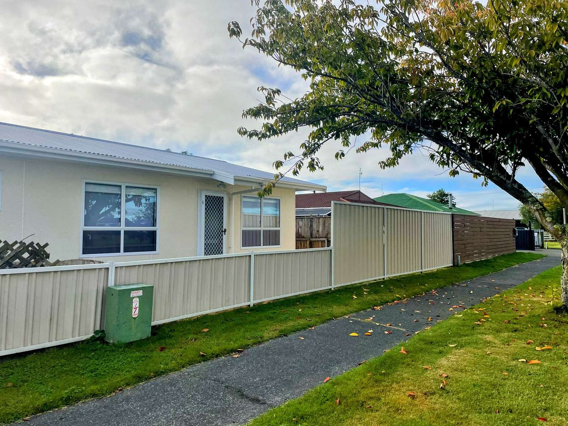 1/111 Auckland Road Greenmeadows_0