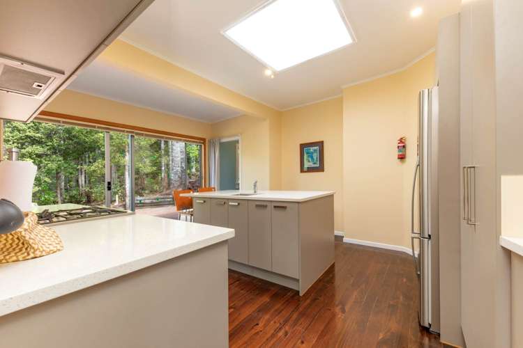 18 Arama Avenue Titirangi_6