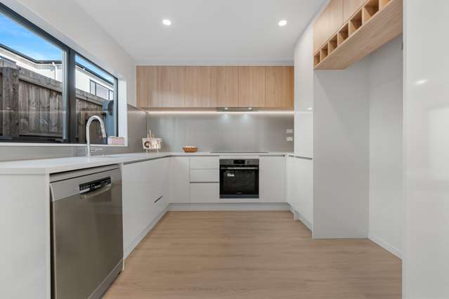 5/15 Renata Crescent Te Atatu Peninsula_2