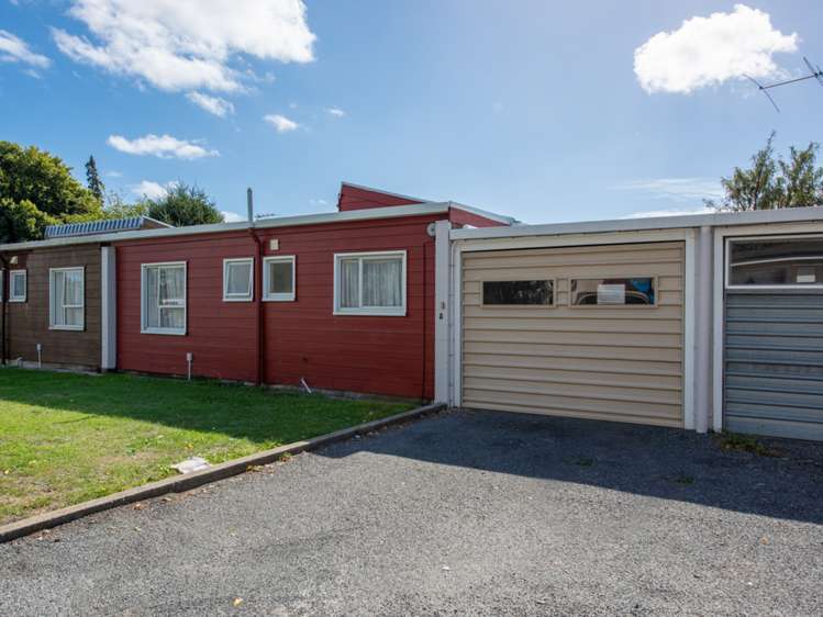 2/68 Maxwell Road Blenheim Central_14